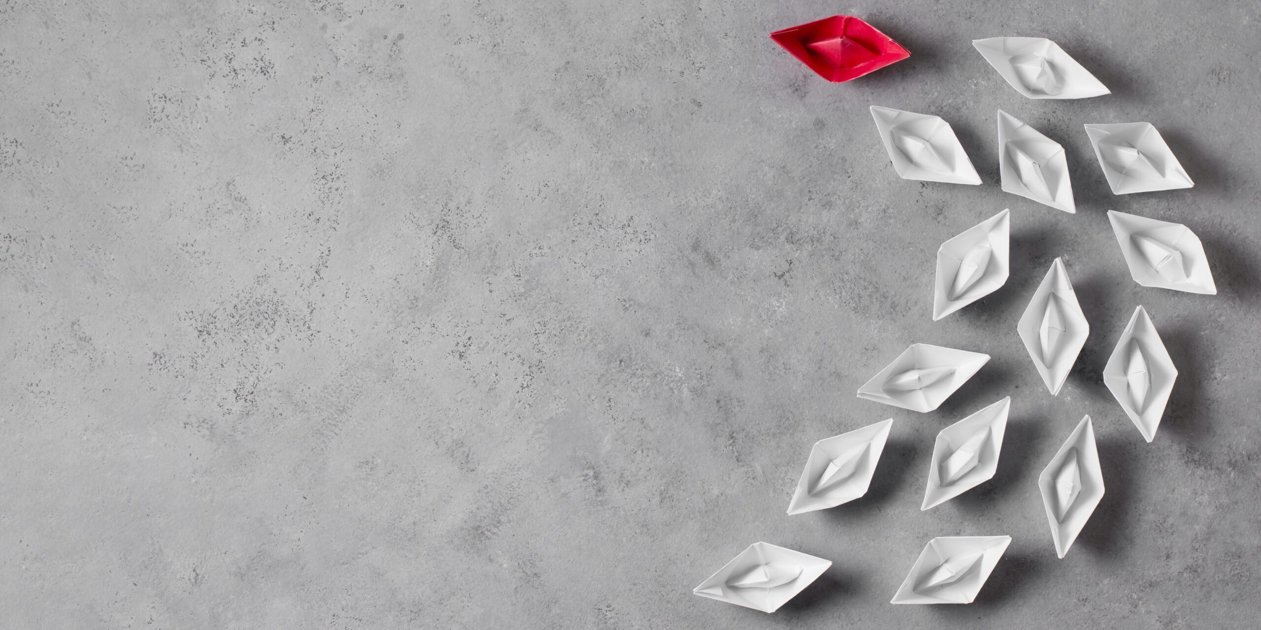 Qual o papel do líder na reestruturação de empresas?