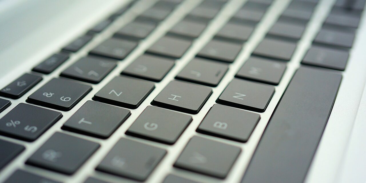 keyboard-6105750_1280 Comunicação empresarial